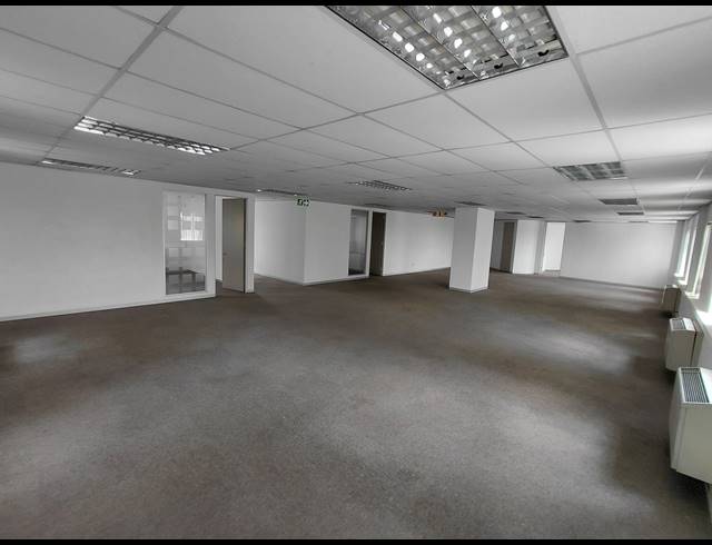 368M² OFFICE TO LET IN FOURWAYS